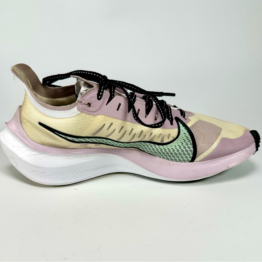 Nike Women's Gravity Zoom U* Complete Me Running Shoes - Picture 4 of 12